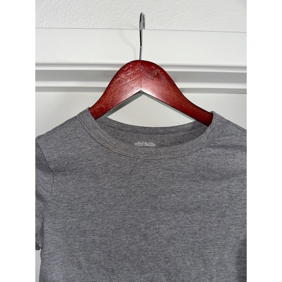 Wild Fable Charcoal Short Sleeve Crop Top - Picture 4 of 7